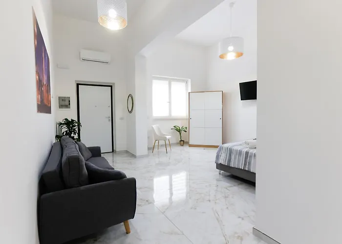 Elegante Con Giardino Nel Centro - Free Parking - Wifi Daire *